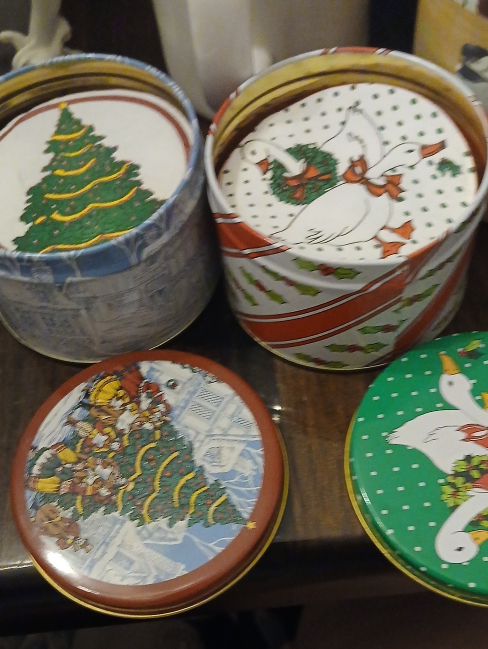 Holiday Decorative Tin Set - Green and Red Festive Disposable Holiday Coasters
